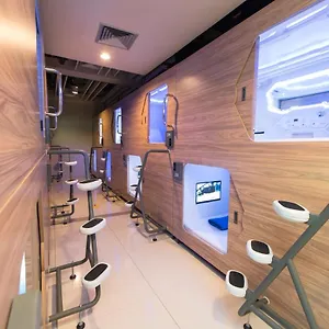 Hotel cápsula Passgo Digital Airport Bali, Kuta Lombok