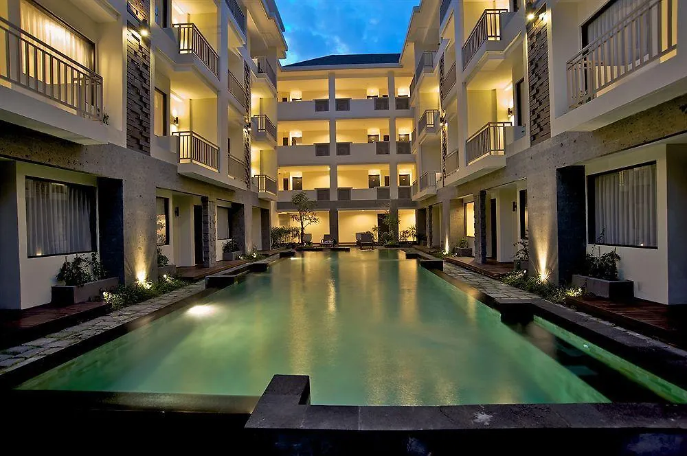 Bloo Bali Hotel Kuta  3*, Kuta (Bali) Indonesia
