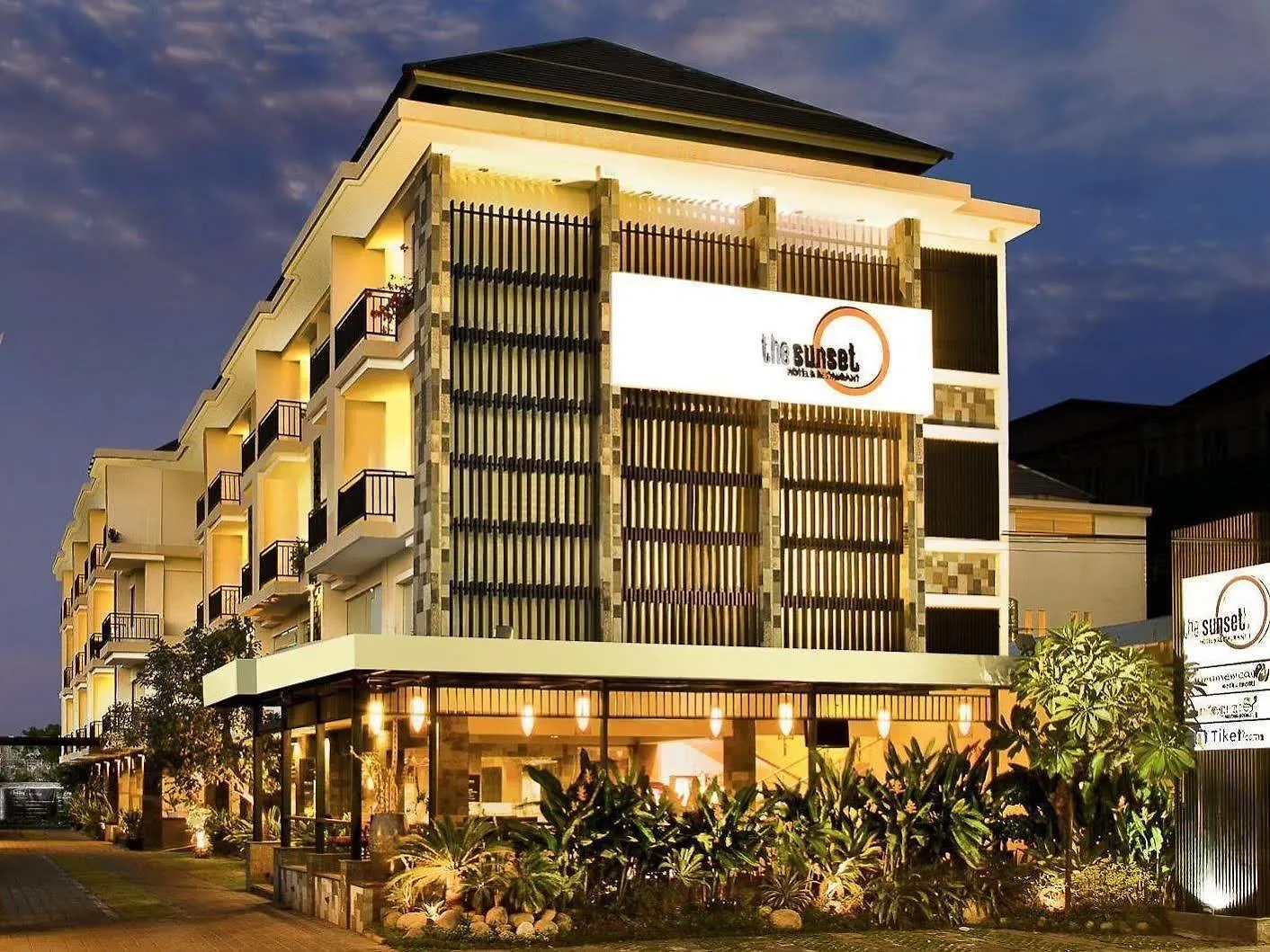 Bloo Bali Hotel Kuta   Kuta (Bali)