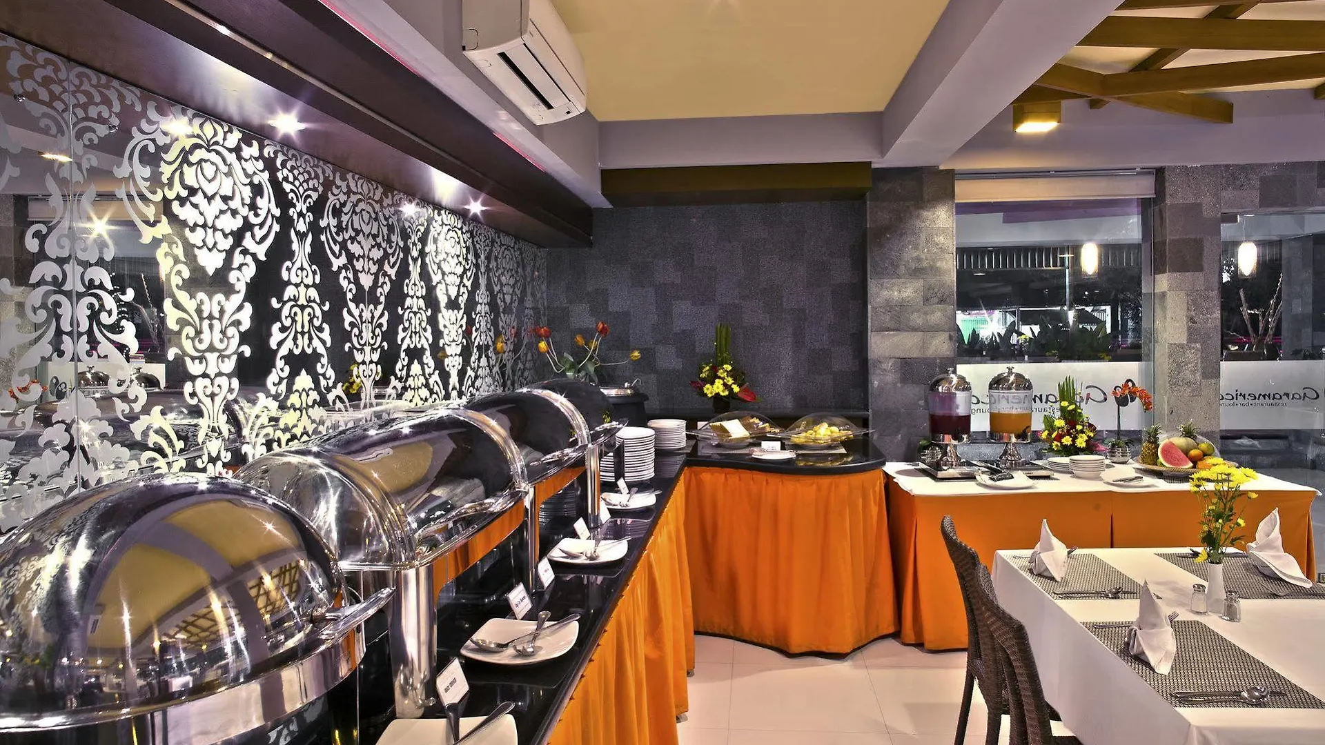 Bloo Bali Hotel Kuta  3*, Kuta (Bali)