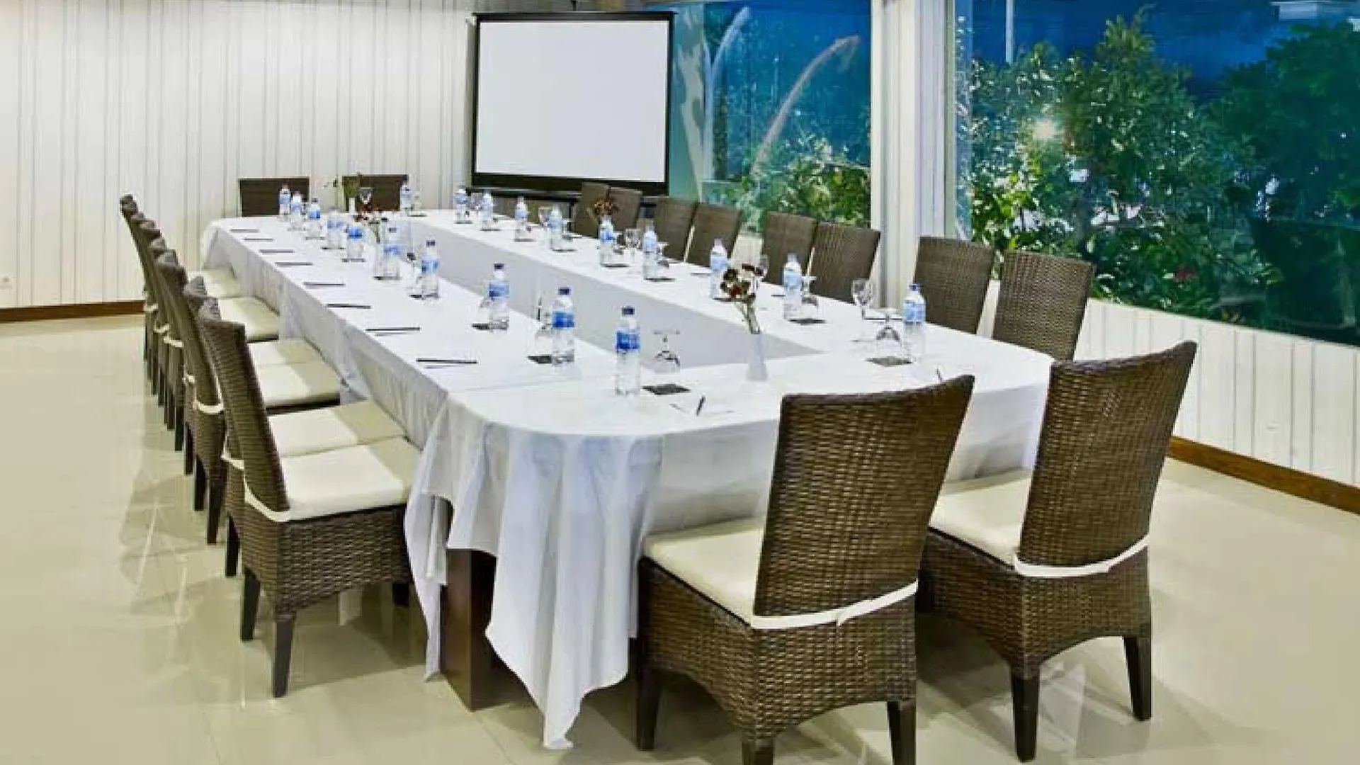 Bloo Bali Hotel Kuta