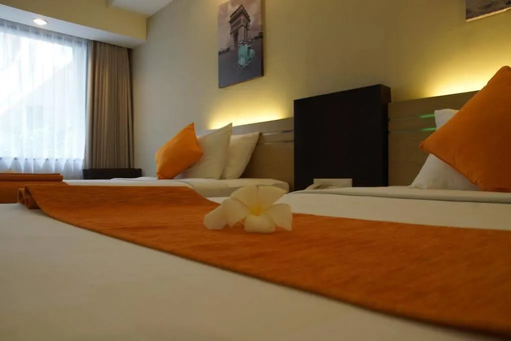 Bloo Bali Hotel Kuta  3*, Kuta (Bali)